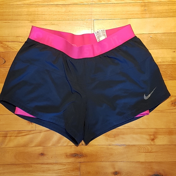 Nike Pants - Pink and marine Nike M short